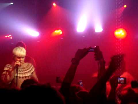 I Blame Coco + Robyn: Ceaser (Live at Scala)