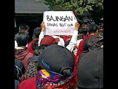 Lagu fajar merah ft Cholil - bunga dan tembok sindir DPR. (cover Vidio lirik mahasiswa)