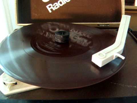 All of Me - Nick Lucas "the Crooning Troubadour" - 1932 Durium "Hit of the Week" Record