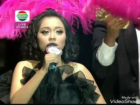 LIDA :SELFI ACUH TAK ACUH,Top 4