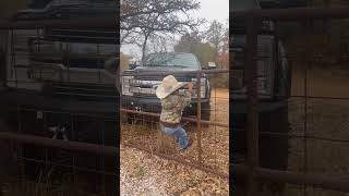 Mammas Don’t let your babies grow up to be cowboys (Ahorcados Ranch)