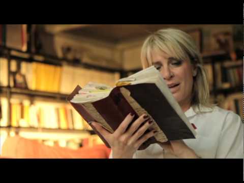 Nicolas Bonazzi - Dirsi che è normale official video