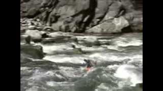 preview picture of video 'Idaho River Kids Hit the Payette's South Fork'