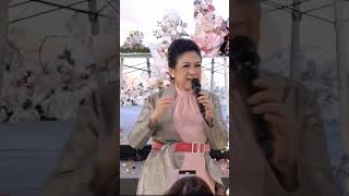 Download lagu Ervinna Live 'One Day At A Time' Piano: Dr. Jusak Nugraha mp3