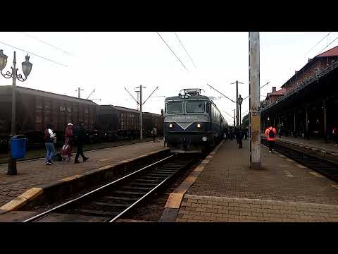 EA228 sosește în Stația Suceava cu Trenul R5608 Suceava Nord-Iași 23.09.2022