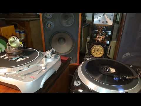 Silent Night, Holy Night. Bing Crosby. Decca 78rpm Recorded in 1942. Record from 1944. Christmas