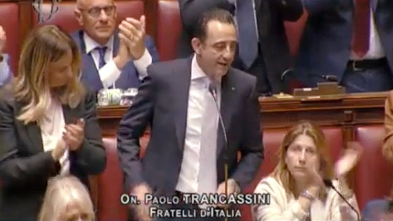 TRANCASSINI: “GRAVISSIMO, INSULTI VERGOGNOSI A GIORGIA MELONI, LA CAMERA APRA UN'ISTRUTTORIA”