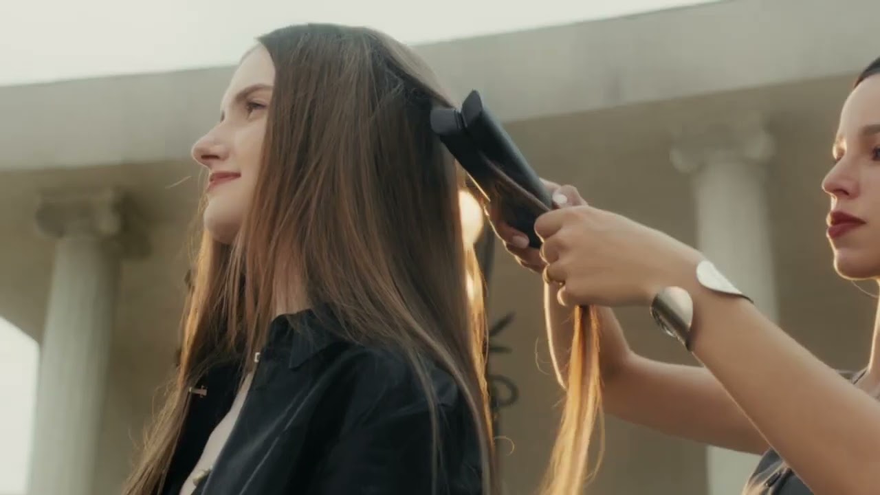 Випрямляч для волосся Dreame Unplugged Cordless Hair Straightener AST14A-BK video preview