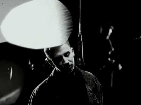 AKLI - ŠVARI SĄŽINĖ