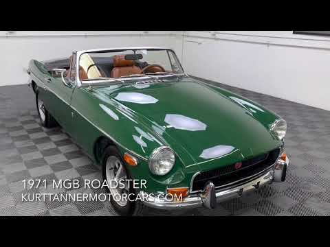 1971 MG MGB (CC-1820012) for sale in Santa Ana, California