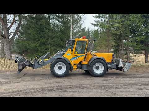 -Kita- Wille 655C, frontal loader