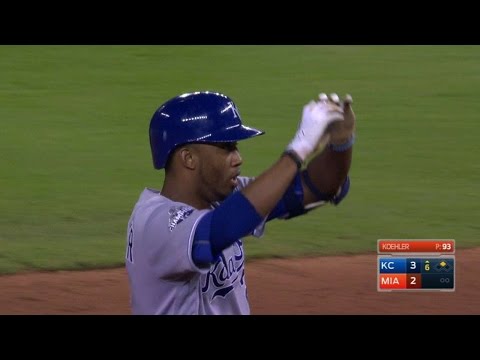 KC@MIA: Escobar puts Royals ahead with RBI double