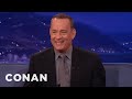 When TOM HANKS Read For Splash - YouTube