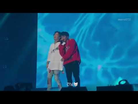 Donghyuk (feat Bobby) iKON - SUrF 🌊🌊🌊