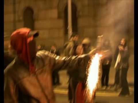 Sin Dios - Cancion de amor (celda de aislamiento)