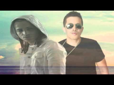 La Envidia Me Sigue A Mi   Arcangel Ft De La Ghetto REGGAETON 2013