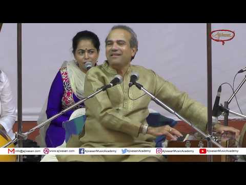 Suresh Wadkar | Dedication To Lata Mangeshkar | Naino Mein Badra Chhaye | Padma Wadkar & Students