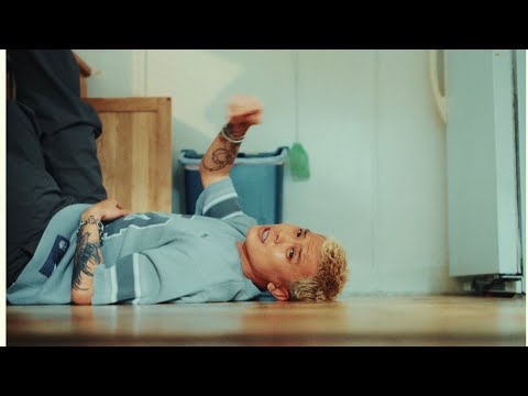 Masato Hayashi - 興味がない feat. MUD (prod. dubby bunny) [Official Music Video]