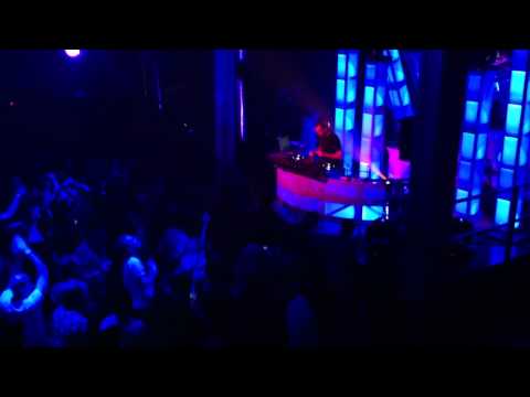 Max Graham - Sequence @ Club NV 525 Howard San Francisco Dec. 11, 2010