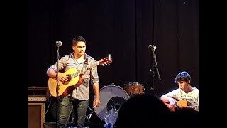 AFICHES ( LETRA :Homero Exposito  Música: Atilio Stampone