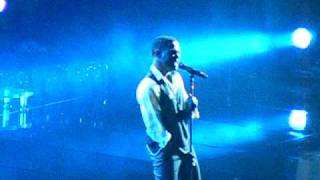 Maxwell - &quot;Stop the World&quot; (LIVE)