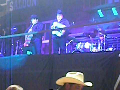 PESADO DESDE LA CANTINA VOLUMEN 2.