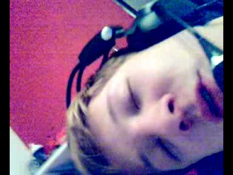 Alvone nach der Party total betrunken ... geil!