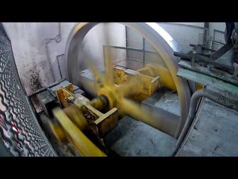 Silfra Travertino s.r.l. - Cutting of a block into slabs