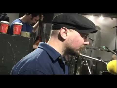 download lagu mp3 mp4 Julian Fauth, download lagu Julian Fauth gratis, unduh video klip Julian Fauth