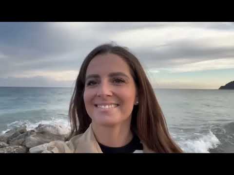 Alex Farolfi Ft  Aaron Pfeiffer   Time Won't Wait