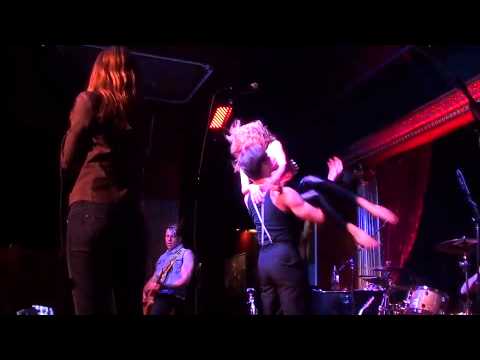 Kate Rockwell feat. Arsenal - Alone (Heart cover, live) @ The Cutting Room, NYC, 4/24/13