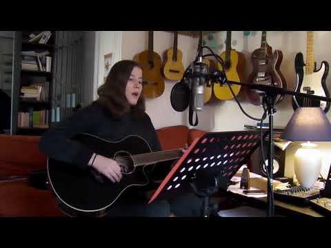 Léane - Guitare et chant - Girl in red