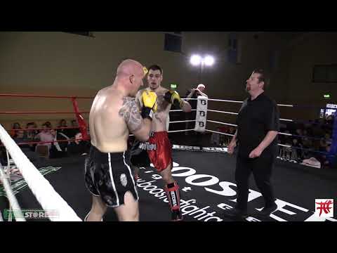 Gavin Weston vs Rob Harrison - Fight Club Circus 2