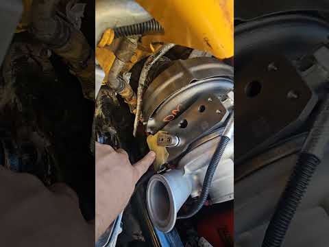 VGT install procedure and calibration on Cummins isb #freightliner #cummins #diesel #turbo
