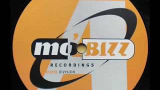 MC BASS - LOUDER! - (Club Mix)