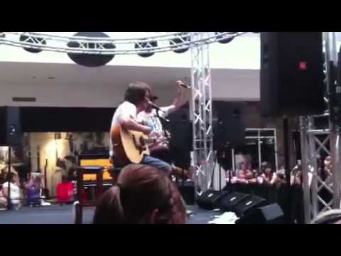 She Likes by FTSK (: at Lakeline Mall 8/12/11