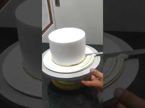 Vegetarian round white forest mango cake, packaging type: bo...