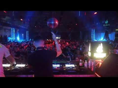 Raul Young b2b Shabaam @ Plázs Siófok 2023-08-18 part1