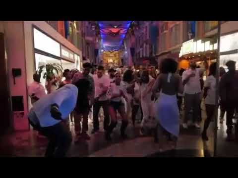 Take you to the dance,  MALVO