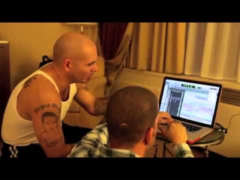 Pitbull Recording in hotel Room .