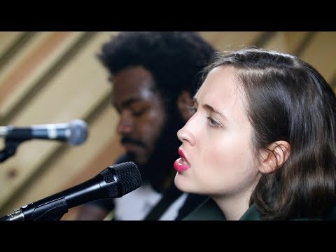 Alice Merton - Hit The Ground Running (LIVE)