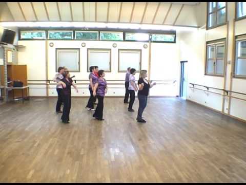 FIRST WALTZ - Line dance