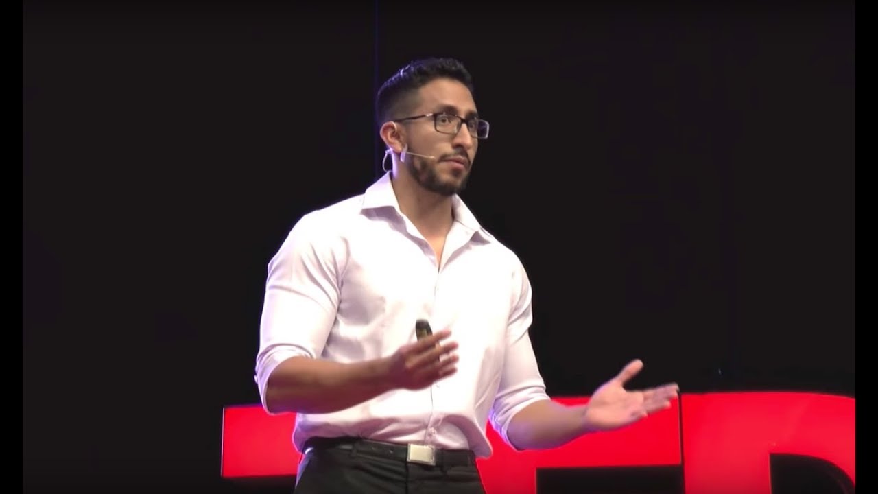 The Dark Side of Medicine - El Lado Oscuro de la Medicina | Fernando Gordillo | TEDxQuito