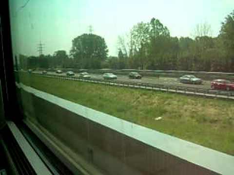 Frecciarossa Roma Termini - Milano C.le - 300 km/h lungo l'A1
