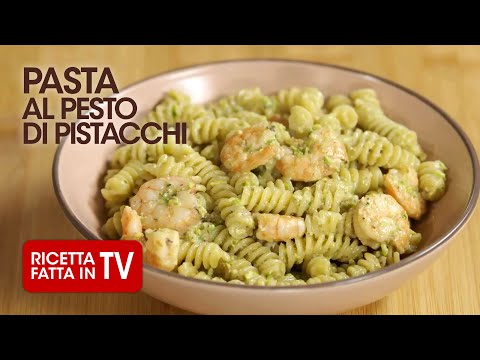 PASTA AL PESTO DI PISTACCHI E GAMBERI di Benedetta Rossi - Ricetta TV Fatto in Casa per Voi