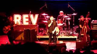 Reverend Horton Heat - The Way I Walk - live @ Gramercy