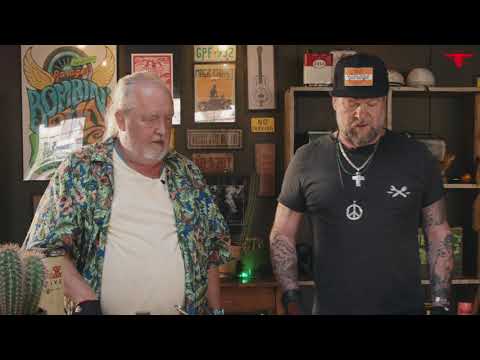 Plura Jonsson besöker grillmeckat Garage i Höganäs. EP 1 av 2.