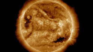 Big Sunspots Returning Hot, Tunguska Forecast | S0 News Oct.31.2025