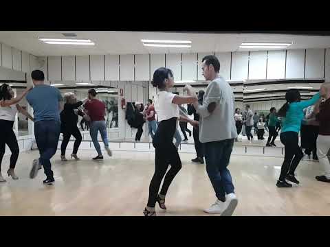 CLASE DE SALSA EN LINEA BASI Y DEISY