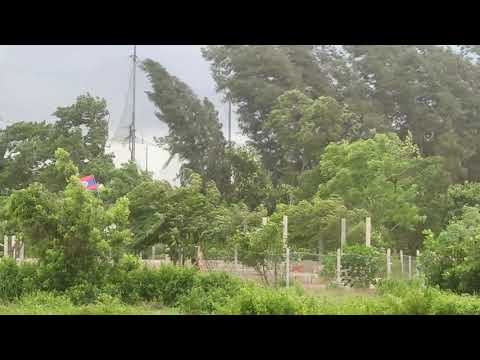 Cua daj cua dub lo lm aw.  txhais ntshai hv li nb